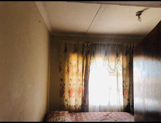 3 BEDROOM HOUSE FOR SALE IN KWAMASHU M